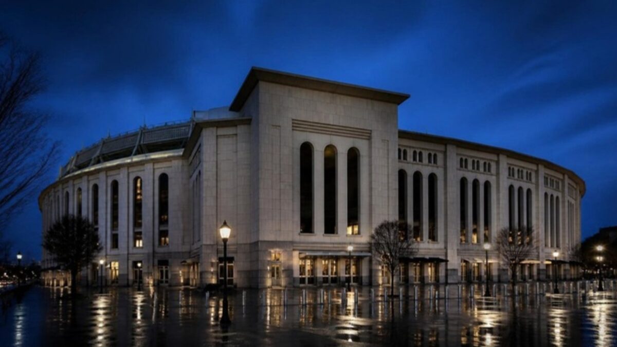 Yankees: το γήπεδο στο Μπρονξ τη μπλε ώρα